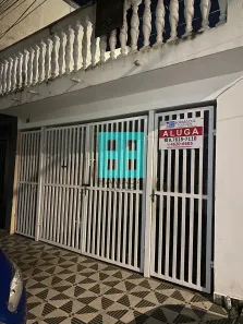 Casa com 1 Quarto para alugar, 20m² no Rochdale, Osasco