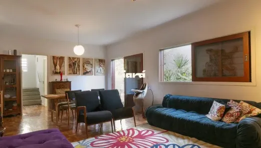 Casa com 3 Quartos para alugar, 188m² no Jardim das Bandeiras, São Paulo