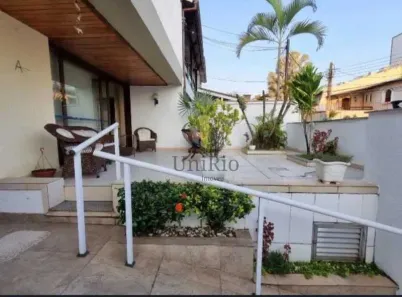 Casa de Condomínio com 3 Quartos à venda, 100m² no Campo Grande, Rio de Janeiro
