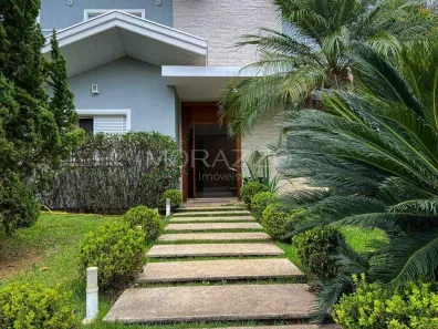 Sobrado com 5 Quartos à venda, 350m² no Jardim Paraíba, Jacareí