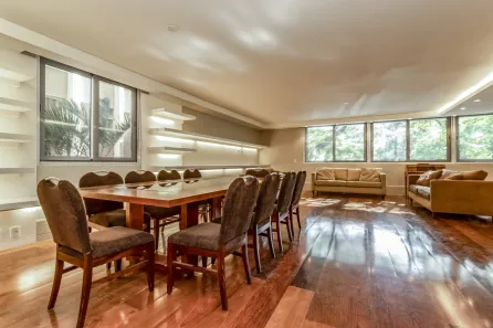 Apartamento com 3 Quartos para alugar, 210m² no Jardim Europa, São Paulo