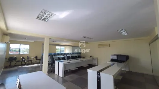 Sala Comercial para alugar, 130m² no Santo Expedito, Montes Claros