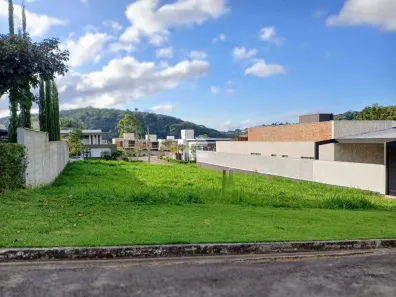 Lote/Terreno à venda, 445m² no Vina Del Mar, Juiz de Fora