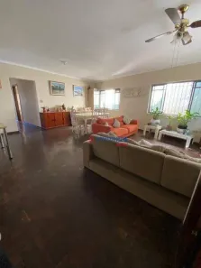 Casa com 4 Quartos à venda, 269m² no Jardim Peri Peri, São Paulo