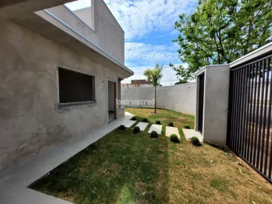 Casa com 3 Quartos à venda, 105m² no Jardim Prefeito Milton Menezes, Londrina