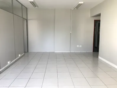 Sala Comercial para alugar, 58m² no Estoril, Belo Horizonte