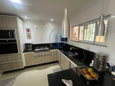 Casa com 3 Quartos à venda, 275m² no Lagoa, Macaé