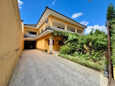 Sobrado com 5 Quartos à venda, 365m² no Pineville, Pinhais