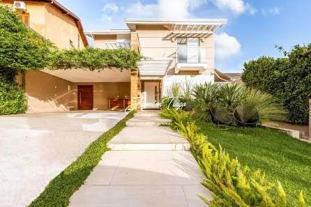 Casa de Condomínio com 4 Quartos à venda, 344m² no Alphaville, Santana de Parnaíba