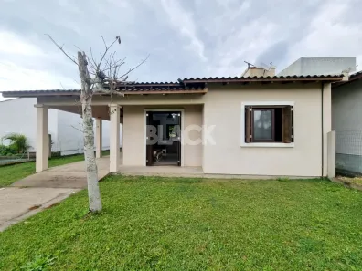 Casa com 2 Quartos à venda, 66m² no Torres, Torres