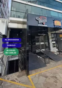 Ponto Comercial para alugar, 240m² no Centro, Santa Maria