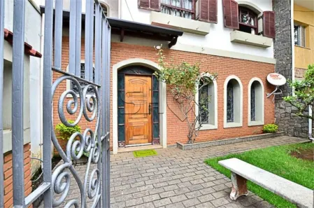 Sobrado com 3 Quartos à venda, 234m² no Jardim da Glória, São Paulo