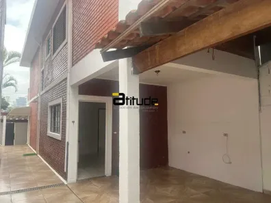 Casa com 3 Quartos à venda, 210m² no Vila Boa Vista, Barueri
