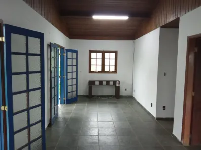 Fazenda/Sítio com 3 Quartos à venda, 1200m² no Tijuco Preto, Caçapava