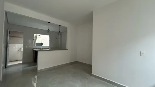 Casa de Condomínio com 2 Quartos à venda, 61m² no Real, Praia Grande