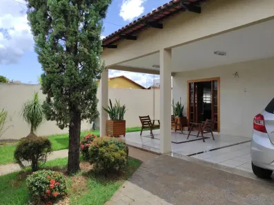 Casa com 4 Quartos à venda, 230m² no Jardim Luz, Aparecida de Goiânia