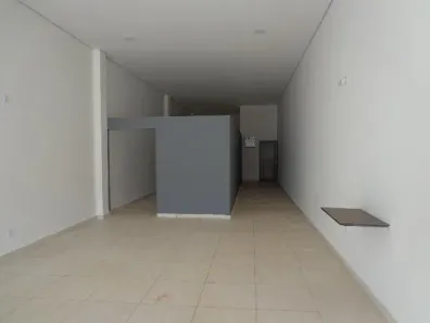 Ponto Comercial para alugar, 118m² no Loteamento Residencial Pequis, Uberlândia