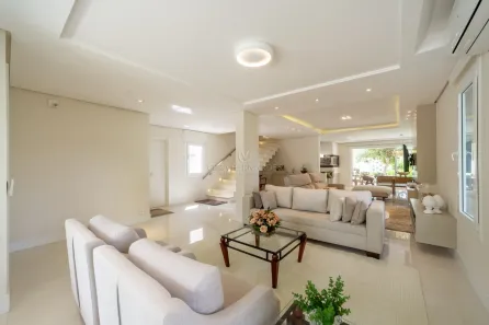 Casa com 3 Quartos à venda, 372m² no Ipanema, Porto Alegre