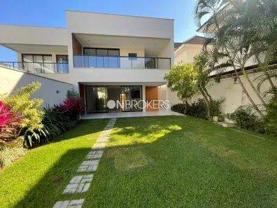Casa de Condomínio com 5 Quartos para venda ou aluguel, 300m² no Barra da Tijuca, Rio de Janeiro