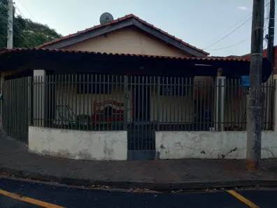 Casa com 2 Quartos à venda, 180m² no Conjunto Habitacional Cristo Rei, São José do Rio Preto