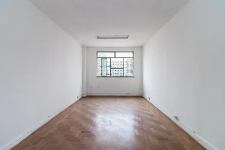 Ponto Comercial para alugar, 30m² no República, São Paulo
