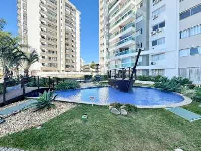 Apartamento com 2 Quartos à venda, 75m² no Barreiros, São José