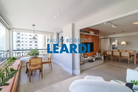 Apartamento com 4 Quartos à venda, 125m² no Vila Suzana, São Paulo