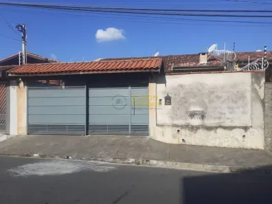 Casa com 3 Quartos à venda, 135m² no Jardim Rosely, Pindamonhangaba