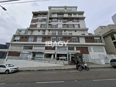 Apartamento com 2 Quartos para alugar, 67m² no Centro, Florianópolis