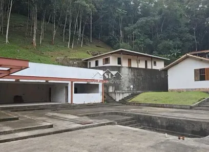 Casa com 3 Quartos à venda, 300m² no Itaipava, Petrópolis