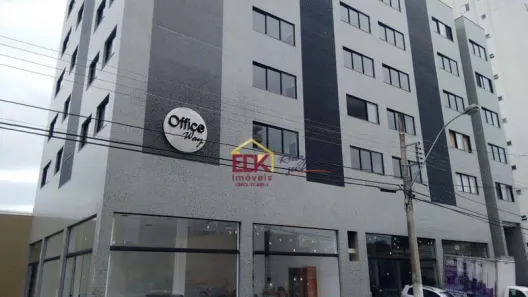 Sala Comercial para alugar, 56m² no Centro, Taubaté