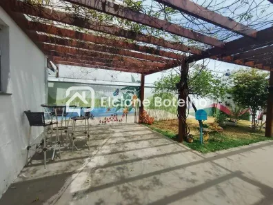 Prédio Comercial para alugar, 250m² no Martins, Uberlândia