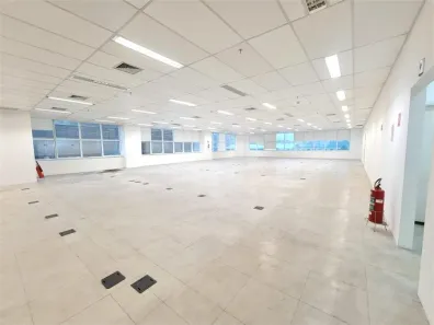 Prédio Comercial à venda, 24000m² no Jardim das Laranjeiras, São Paulo