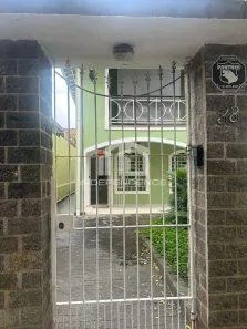 Casa para alugar, 245m² no Jardim Oswaldo Cruz, São José dos Campos