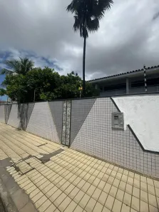 Casa com 4 Quartos para alugar, 828m² no Atalaia, Aracaju