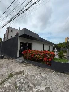 Imóvel Comercial com 7 Quartos à venda, 357m² no Casa Forte, Recife