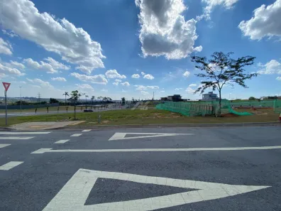 Lote/Terreno à venda, 385m² no Parque São Quirino, Campinas