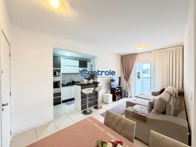 Apartamento com 2 Quartos à venda, 72m² no Barreiros, São José