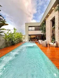 Casa com 4 Quartos à venda, 509m² no Jardins Milão, Goiânia