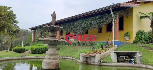 Fazenda/Sítio com 4 Quartos à venda, 350m² no , Sarapuí
