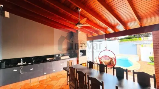 Sobrado com 4 Quartos à venda, 260m² no Jardim Califórnia, Ribeirão Preto