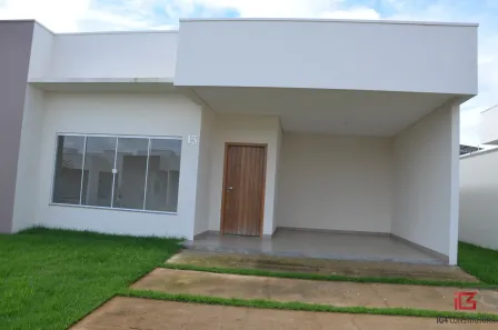 Casa com 3 Quartos para alugar, 106m² no Jardim Bounganville, Araguaína