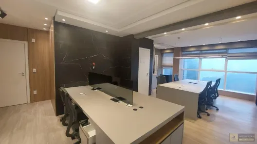 Sala Comercial para alugar, 90m² no Fazendinha, Itajaí