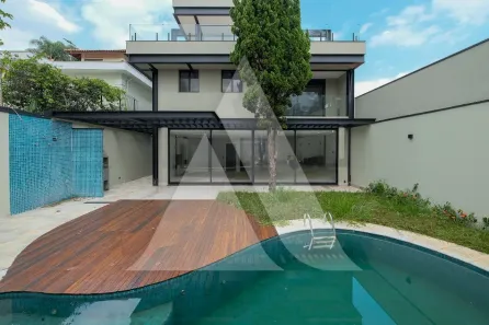 Casa com 4 Quartos para venda ou aluguel, 500m² no Jardim Paulista, São Paulo