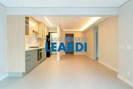 Apartamento com 2 Quartos à venda, 74m² no Cerqueira César, São Paulo