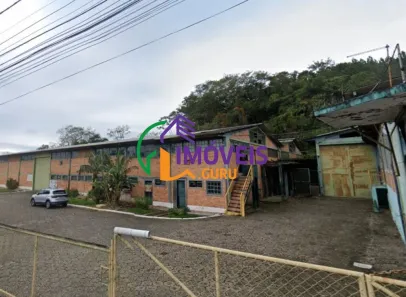 Galpão/Depósito/Armazém para alugar, 2000m² no Fundos, Biguaçu