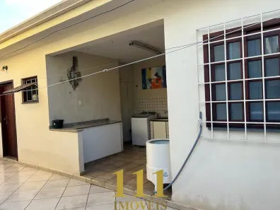 Casa com 4 Quartos à venda, 245m² no Jardim Satélite, São José dos Campos