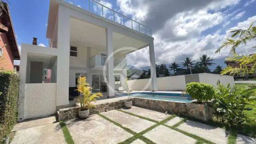 Casa de Condomínio com 4 Quartos à venda, 500m² no Horto Florestal, Ubatuba
