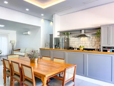 Casa de Condomínio com 4 Quartos à venda, 337m² no Swiss Park, Campinas