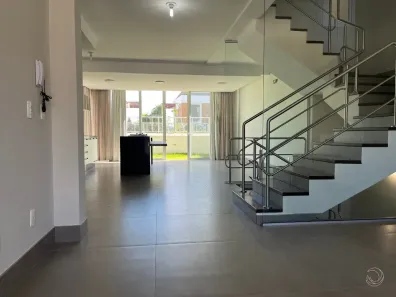 Casa de Condomínio com 3 Quartos à venda, 263m² no Cacupé, Florianópolis